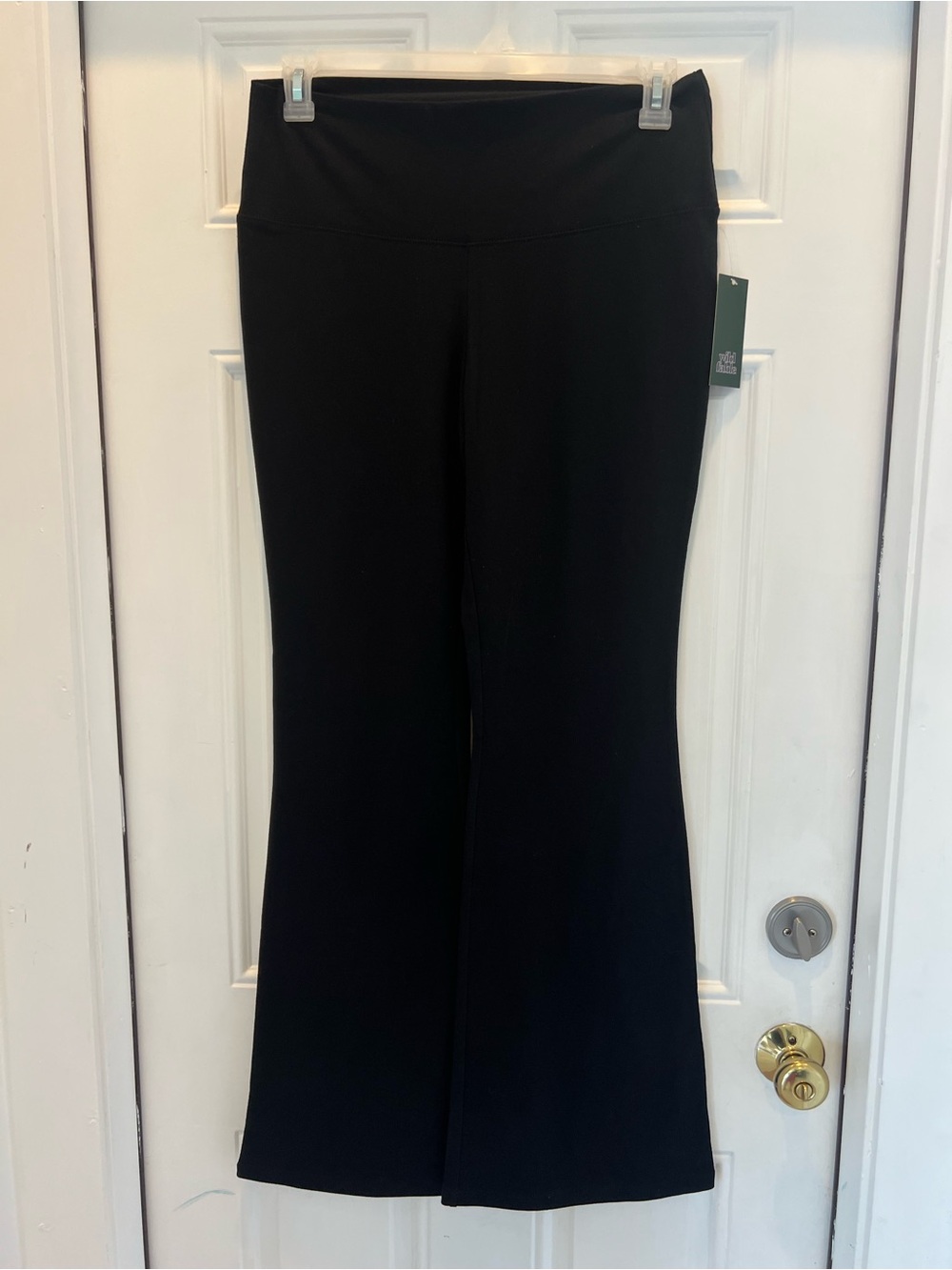 New Wild Fable Flare Bottom Leggings Women’s Size XL Black Inseam 32”# 1002